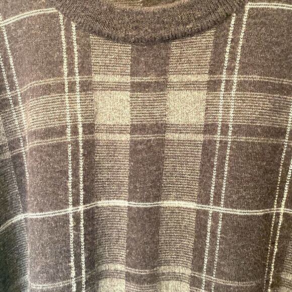 Mens sweater Greg Norman 100% fine Merino Wool sweater Brown Gray plaid L
Cc - Picture 5 of 11